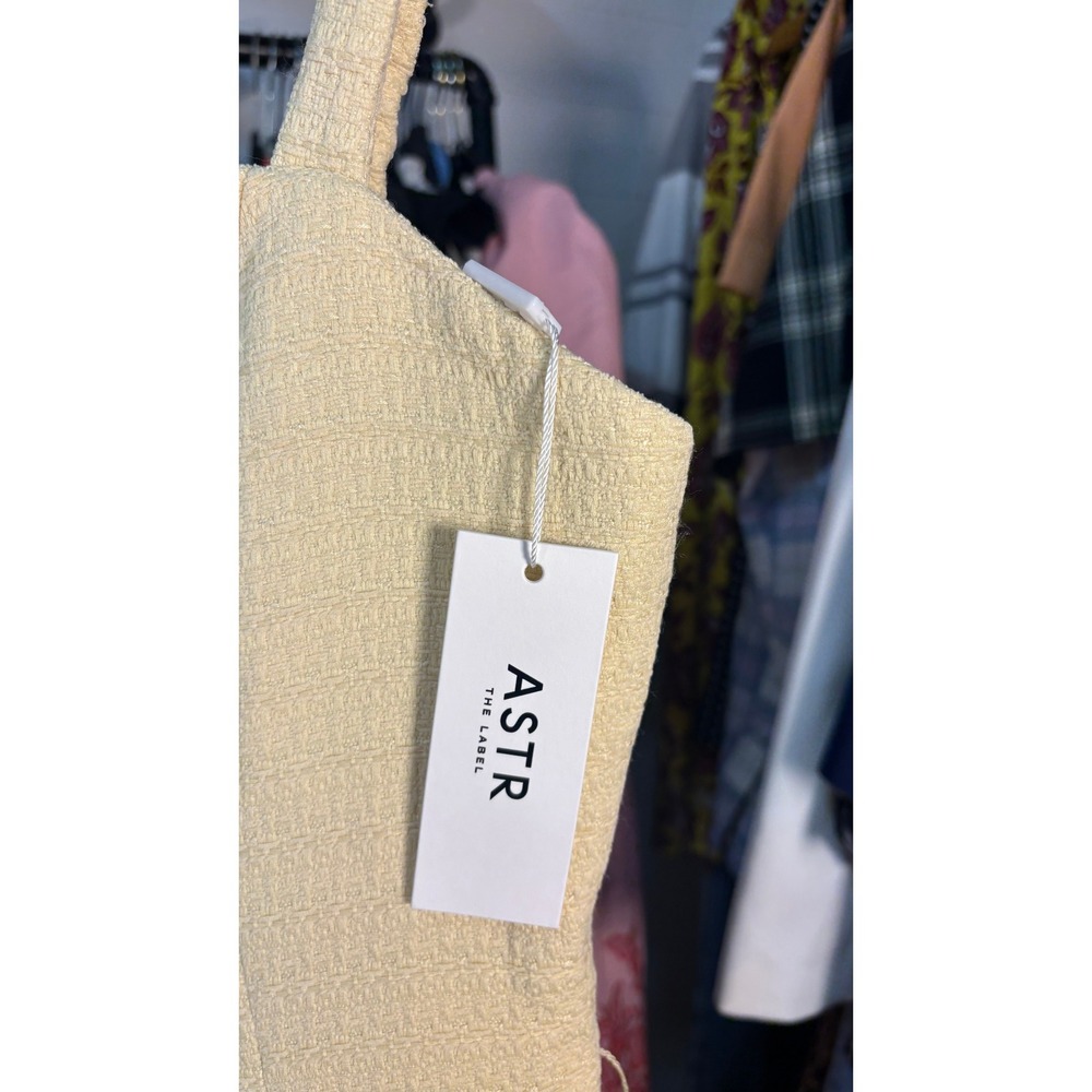 NWT ASTR the Label Tuckernuck Yellow Caitlin Midi Dress (MSRP: $188) Size Medium - Picture 9 of 11